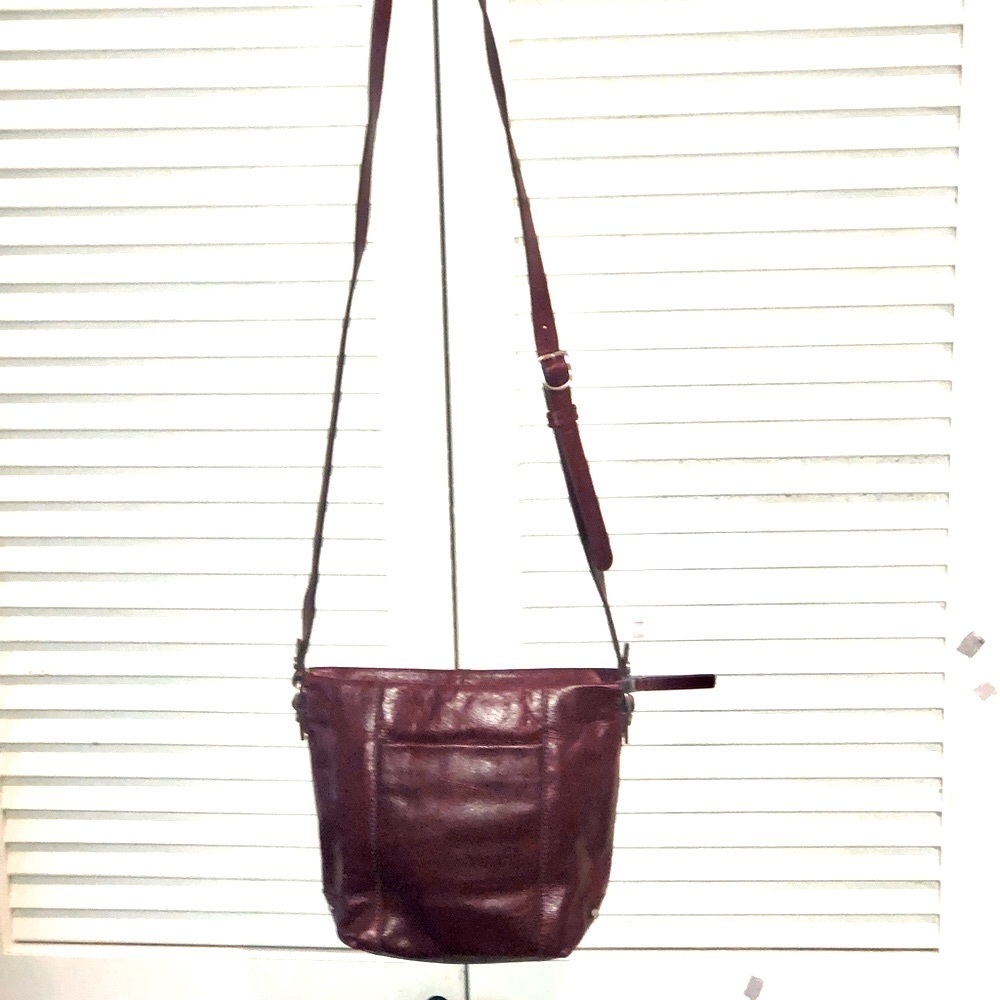 Treasure & Bond Crossbody Leather Purse Cranberry color